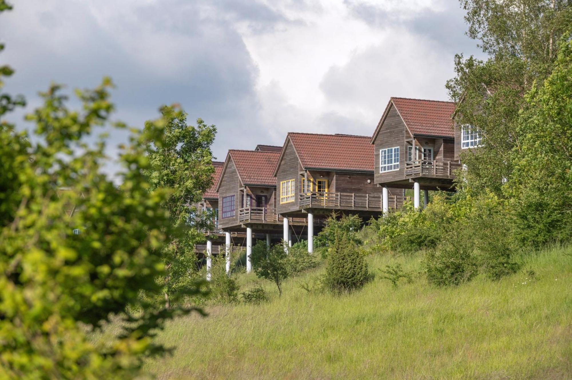 Отель Domaine Du Val Grand-Laviers Экстерьер фото